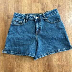 Wild Fable High-Rise MIDI shorts.